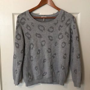 Joie animal print gray sweater size medium